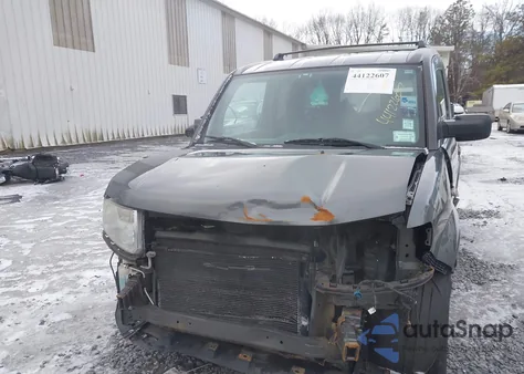2011 Honda Element Lx z USA, uszkodzony, nr VIN 5J6YH2H37BL000577